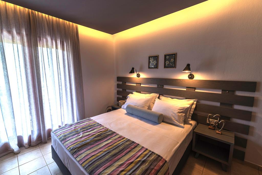 Aliston Hotel Thassos (Adults Only) סקאלה פוטאמיאס מראה חיצוני תמונה
