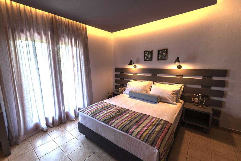 Aliston Hotel Thassos (Adults Only) סקאלה פוטאמיאס מראה חיצוני תמונה