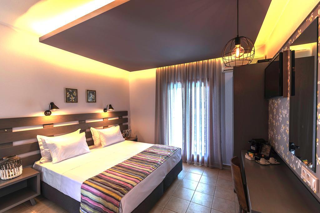 Aliston Hotel Thassos (Adults Only) סקאלה פוטאמיאס מראה חיצוני תמונה